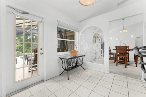 Villa ou maison à vendre à Sorrento, Floride: 3 chambres, 142.88 m2 № 1903923 - photo 28