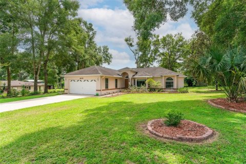 Villa ou maison à vendre à Sorrento, Floride: 3 chambres, 142.88 m2 № 1903923 - photo 3