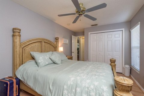 House in New Port Richey, Florida 2 bedrooms, 116.22 sq.m. № 1848538 - photo 17