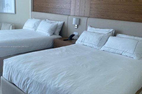 Hôtel, hôtellerie à vendre à Fort Lauderdale, Floride: 1 chambre, 49.52 m2 № 1938869 - photo 6