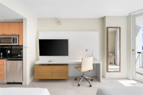 Hôtel, hôtellerie à vendre à Fort Lauderdale, Floride: 1 chambre, 49.52 m2 № 1938869 - photo 22