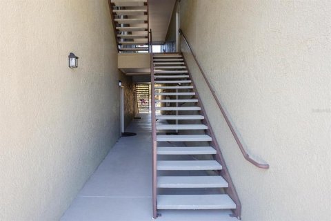 Copropriété à vendre à Clearwater, Floride: 1 chambre, 67.82 m2 № 1744832 - photo 17