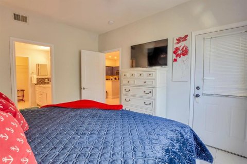 Copropriété à vendre à Clearwater, Floride: 1 chambre, 67.82 m2 № 1744832 - photo 12