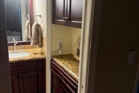 Copropriété à louer à North Palm Beach, Floride: 2 chambres, 89.37 m2 № 2428157 - photo 14