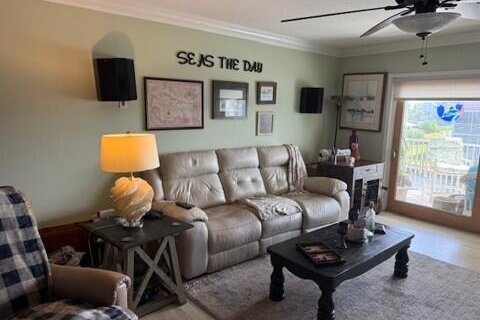 Copropriété à louer à North Palm Beach, Floride: 2 chambres, 89.37 m2 № 2428157 - photo 4