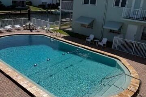 Copropriété à louer à North Palm Beach, Floride: 2 chambres, 89.37 m2 № 2428157 - photo 3