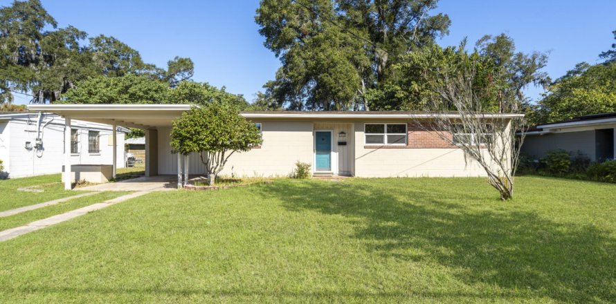 House in Jacksonville, Florida 3 bedrooms, 112.88 sq.m. № 845544
