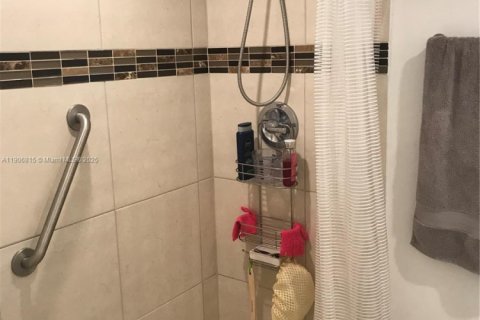 Apartment in Homestead, Florida 2 bedrooms, 99.87 sq.m. № 1963786 - photo 13