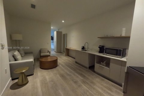 Купить кондоминиум в Майами, Флорида 48.96м2, № 2048397 - фото 12