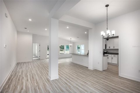 Casa en venta en Newberry, Florida, 3 dormitorios, 183.02 m2 № 2198860 - foto 3