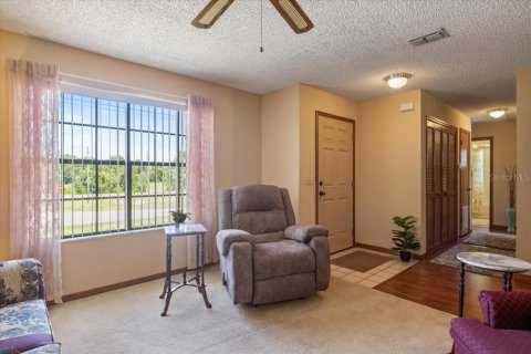 House in Deltona, Florida 2 bedrooms, 112.32 sq.m. № 1854581 - photo 8