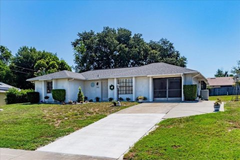 House in Deltona, Florida 2 bedrooms, 112.32 sq.m. № 1854581 - photo 23