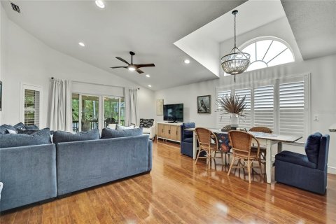 Villa ou maison à vendre à Crystal River, Floride: 3 chambres, 167.97 m2 № 2217214 - photo 5