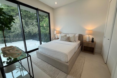 Villa ou maison à vendre à Miami, Floride: 4 chambres, 303.6 m2 № 2011187 - photo 30