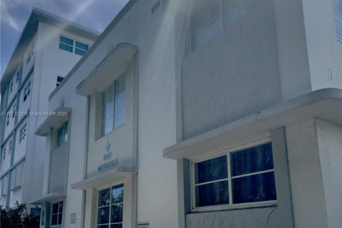 Copropriété à louer à Miami Beach, Floride: 1 chambre, 45.06 m2 № 1981817 - photo 7