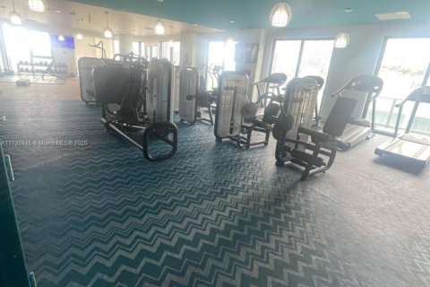 Condominio en venta en Miami, Florida, 1 dormitorio, 78.32 m2 № 2039954 - foto 29