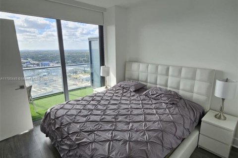 Condominio en venta en Miami, Florida, 1 dormitorio, 78.32 m2 № 2039954 - foto 12