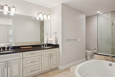 Copropriété à vendre à Bradenton, Floride: 3 chambres, 172.24 m2 № 2126478 - photo 29