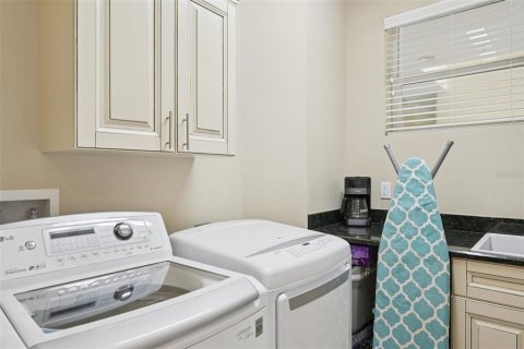 Copropriété à vendre à Bradenton, Floride: 3 chambres, 172.24 m2 № 2126478 - photo 17