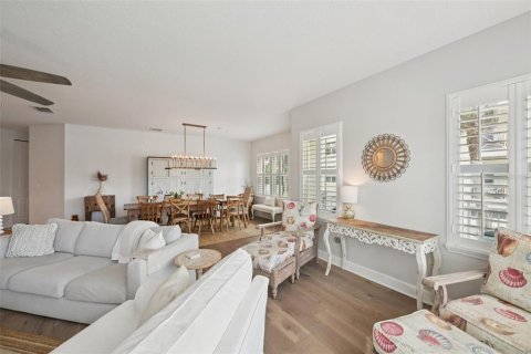 Copropriété à vendre à Bradenton, Floride: 3 chambres, 172.24 m2 № 2126478 - photo 9