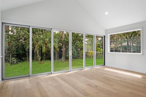 Casa en venta en Orlando, Florida, 4 dormitorios, 268.49 m2 № 2144661 - foto 13