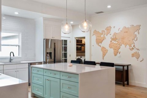 Casa en venta en Orlando, Florida, 4 dormitorios, 268.49 m2 № 2144661 - foto 17