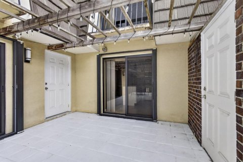Купить таунхаус в Палм-Бич-Гарденс, Флорида 7 комнат, 138.24м2, № 2085143 - фото 10