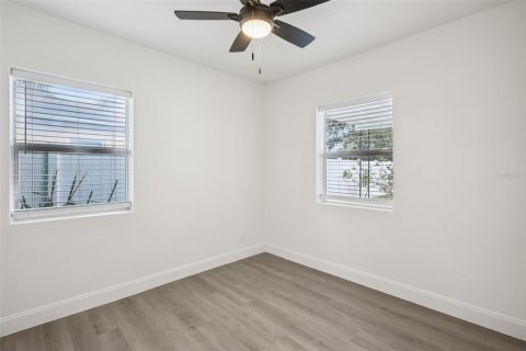 Casa en venta en Saint Petersburg, Florida, 3 dormitorios, 137.03 m2 № 1870433 - foto 23