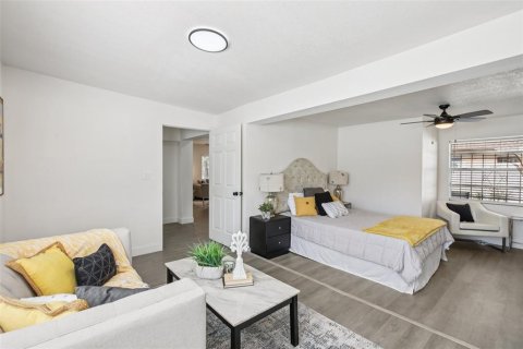 Casa en venta en Saint Petersburg, Florida, 3 dormitorios, 137.03 m2 № 1870433 - foto 18
