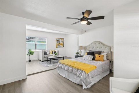 Casa en venta en Saint Petersburg, Florida, 3 dormitorios, 137.03 m2 № 1870433 - foto 29