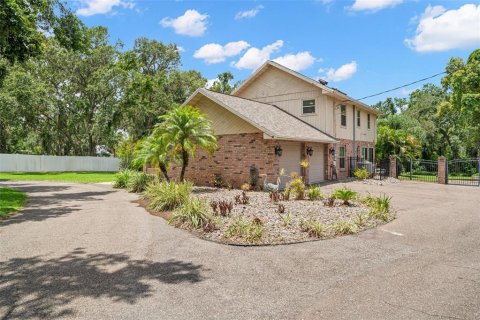 Casa en venta en Valrico, Florida, 4 dormitorios, 258.18 m2 № 1784937 - foto 4