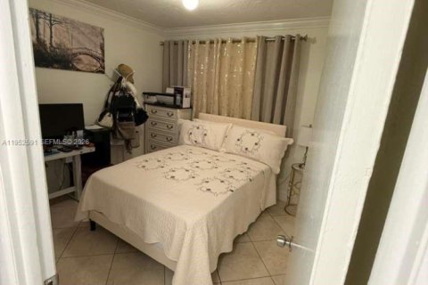 Купить кондоминиум в Майами, Флорида 2 спальни, 82.5м2, № 2054482 - фото 5