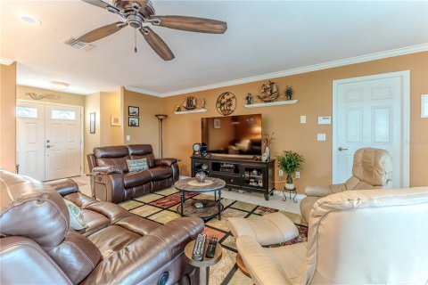 House in Hernando Beach, Florida 3 bedrooms, 187.94 sq.m. № 1687420 - photo 8
