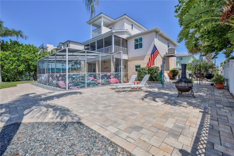 House in Hernando Beach, Florida 3 bedrooms, 187.94 sq.m. № 1687420 - photo 5