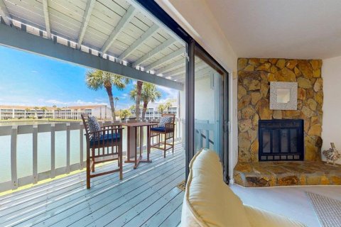 Adosado en venta en Treasure Island, Florida, 2 dormitorios, 134.71 m2 № 1786005 - foto 14