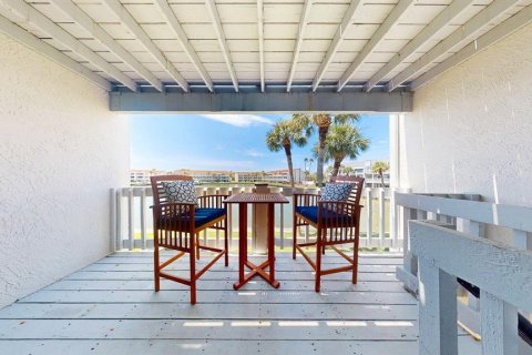 Adosado en venta en Treasure Island, Florida, 2 dormitorios, 134.71 m2 № 1786005 - foto 15