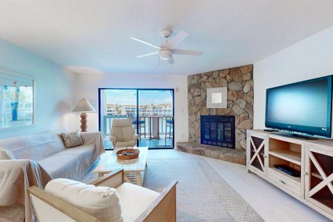 Adosado en venta en Treasure Island, Florida, 2 dormitorios, 134.71 m2 № 1786005 - foto 13