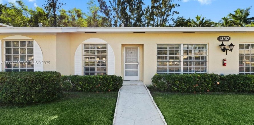 Villa ou maison à Delray Beach, Floride 2 chambres, 91.88 m2 № 1976448