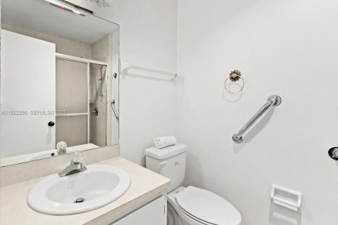 Villa ou maison à vendre à Delray Beach, Floride: 2 chambres, 91.88 m2 № 1976448 - photo 16