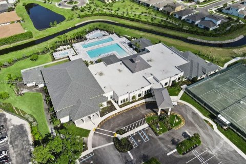 Villa ou maison à vendre à Delray Beach, Floride: 2 chambres, 91.88 m2 № 1976448 - photo 30