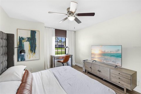 House in Bradenton, Florida 3 bedrooms, 183.3 sq.m. № 2231073 - photo 20