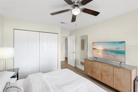 House in Bradenton, Florida 3 bedrooms, 183.3 sq.m. № 2231073 - photo 26
