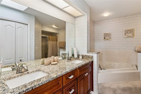 Casa en venta en Spring Hill, Florida, 2 dormitorios, 142.14 m2 № 2225760 - foto 23