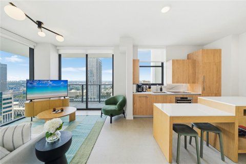 Copropriété à louer à Miami, Floride: 2 chambres, 76.64 m2 № 2042219 - photo 4