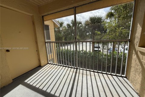 Condominio en alquiler en Coral Springs, Florida, 1 dormitorio, 75.81 m2 № 1993005 - foto 16
