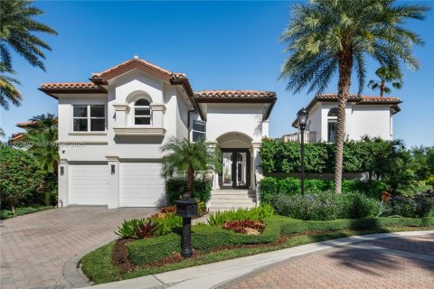 Casa en venta en Coral Gables, Florida, 5 dormitorios, 564.01 m2 № 1982864 - foto 6