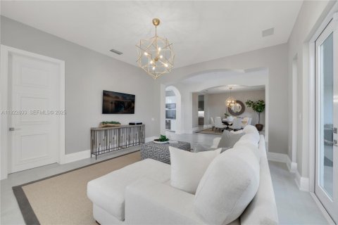 Casa en venta en Coral Gables, Florida, 5 dormitorios, 564.01 m2 № 1982864 - foto 26