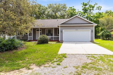 House in Winter Garden, Florida 3 bedrooms, 159.05 sq.m. № 1801299 - photo 2