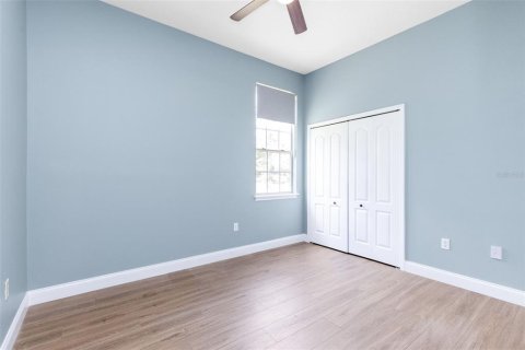 House in Winter Garden, Florida 3 bedrooms, 159.05 sq.m. № 1801299 - photo 5