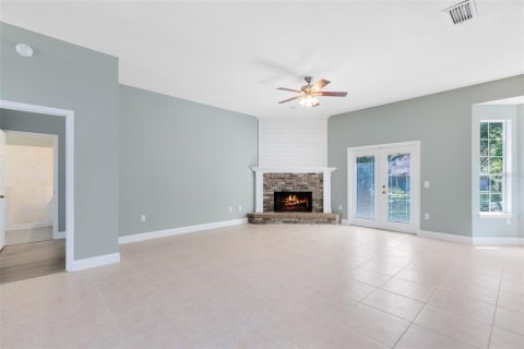 House in Winter Garden, Florida 3 bedrooms, 159.05 sq.m. № 1801299 - photo 17